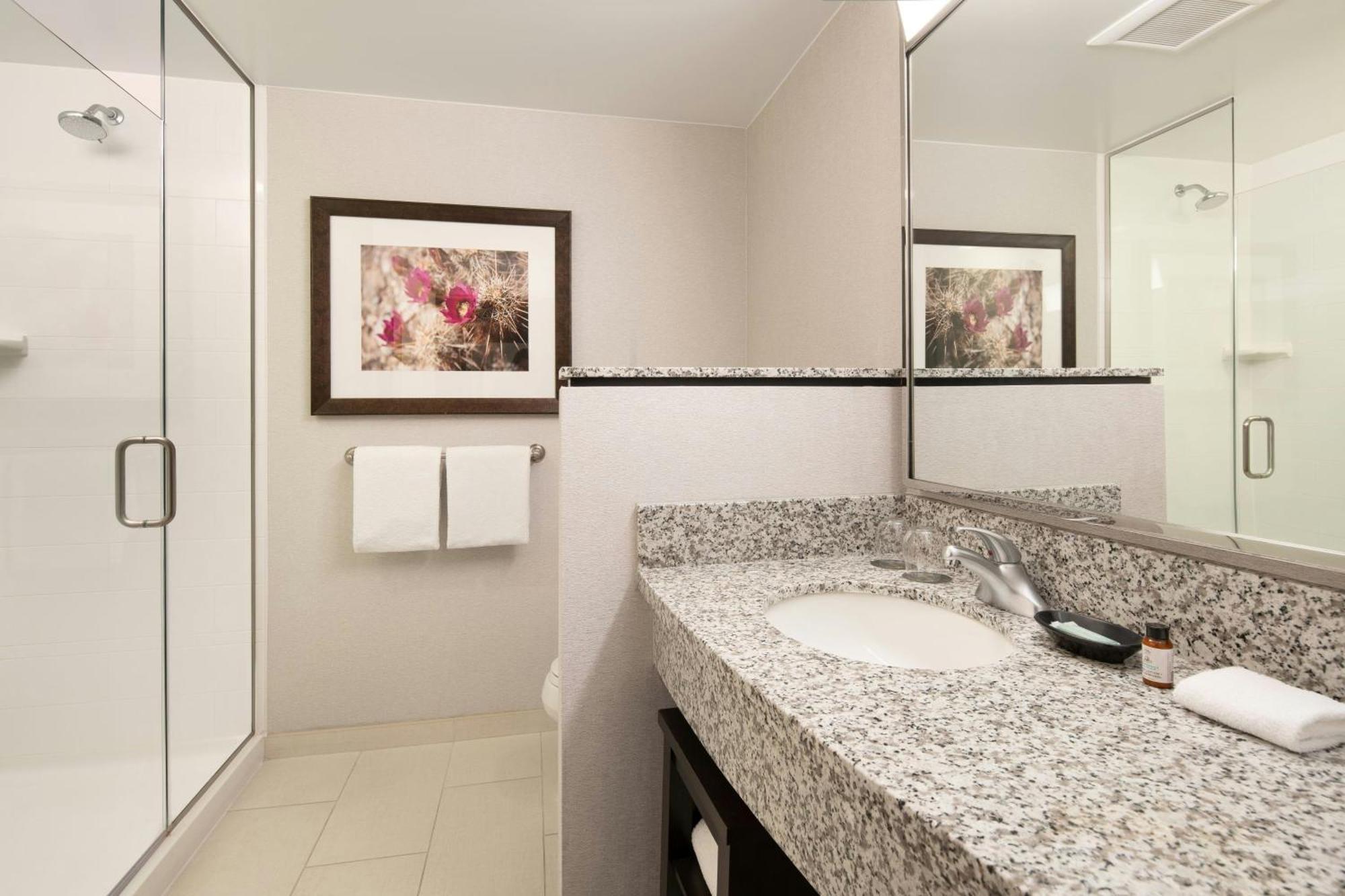 Courtyard By Marriott Scottsdale Salt River Exteriör bild